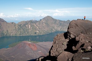 Mount Rinjani.  Photo by Wolfgang Piecha.